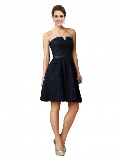 Short Classic Knee Length Lace Homecoming Dress with Notched Neckline Canada