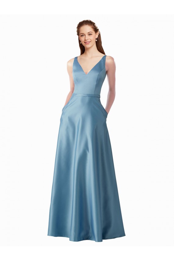 Classic Satin V-Neck A-Line Homecoming Dress with Pockets Canada