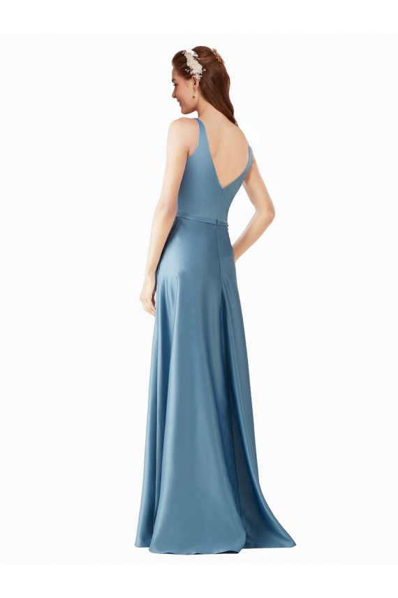 Classic Satin V-Neck A-Line Homecoming Dress with Pockets Canada