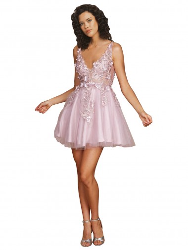 Sleeveless V-Neckline Short Homecoming Dress with Embellished Lace Appliques Canada